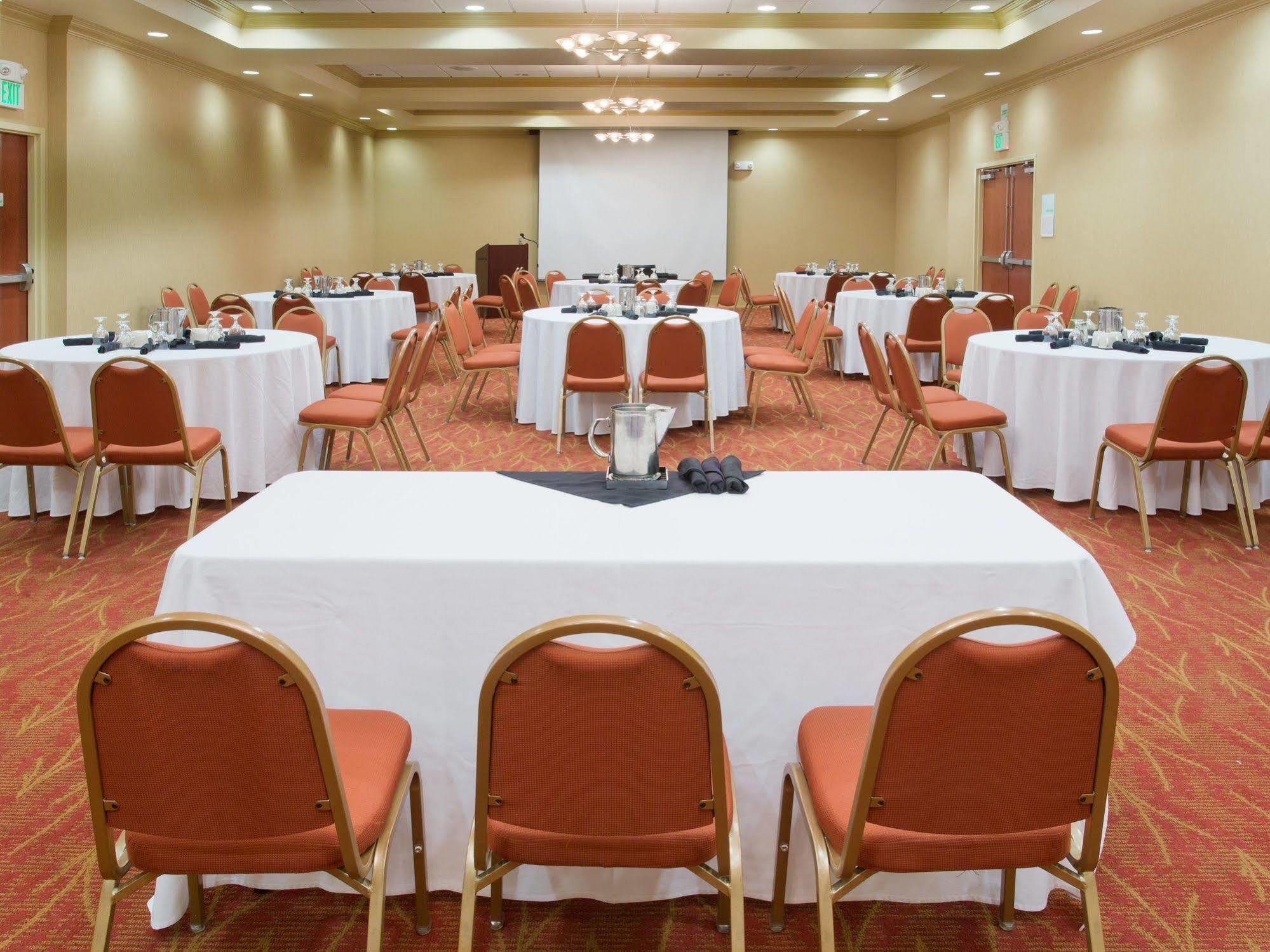 Holiday Inn Yakima By Ihg Eksteriør billede